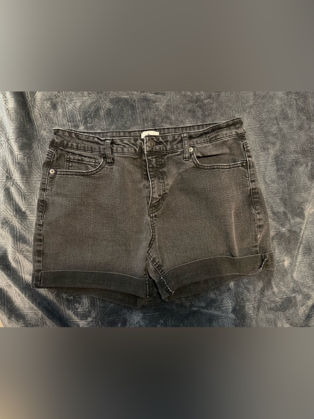 True Craft Black Cuffed Women's Denim Shorts